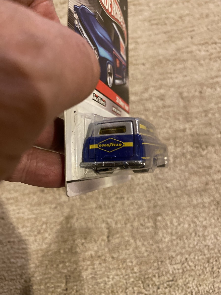 HOT WHEELS 2009 DELIVERY '55 CHEVY PANEL TRUCK 