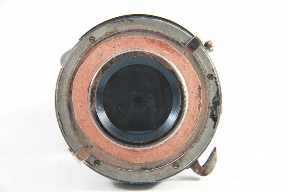 Jos Schneider Kreuznach Xenar 13,5cm f4.5 Compur lens from Jos Schneider Kreuznach Xenar 13,5cm f4.5 Compur lens from
