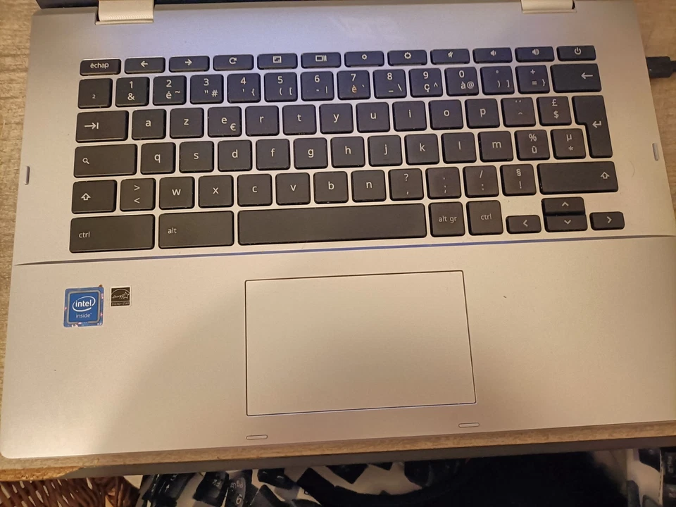 ASUS Chromebook C423NA-BV0051 14" (4Go, Intel Celeron N3350, 1.1 GHz, 64Go eMMC) - Photo 2/3