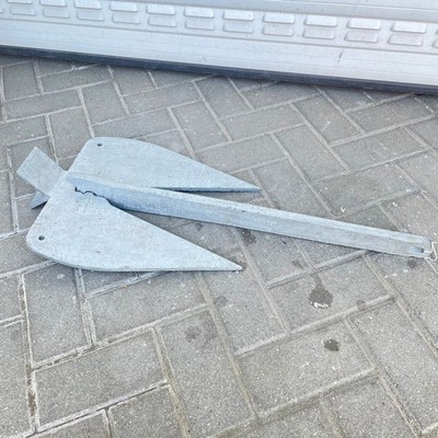 Factory Seconds Plastimo Plate Anchor Britany Galvanised Steel 12 kg Boat Anchor Boat 