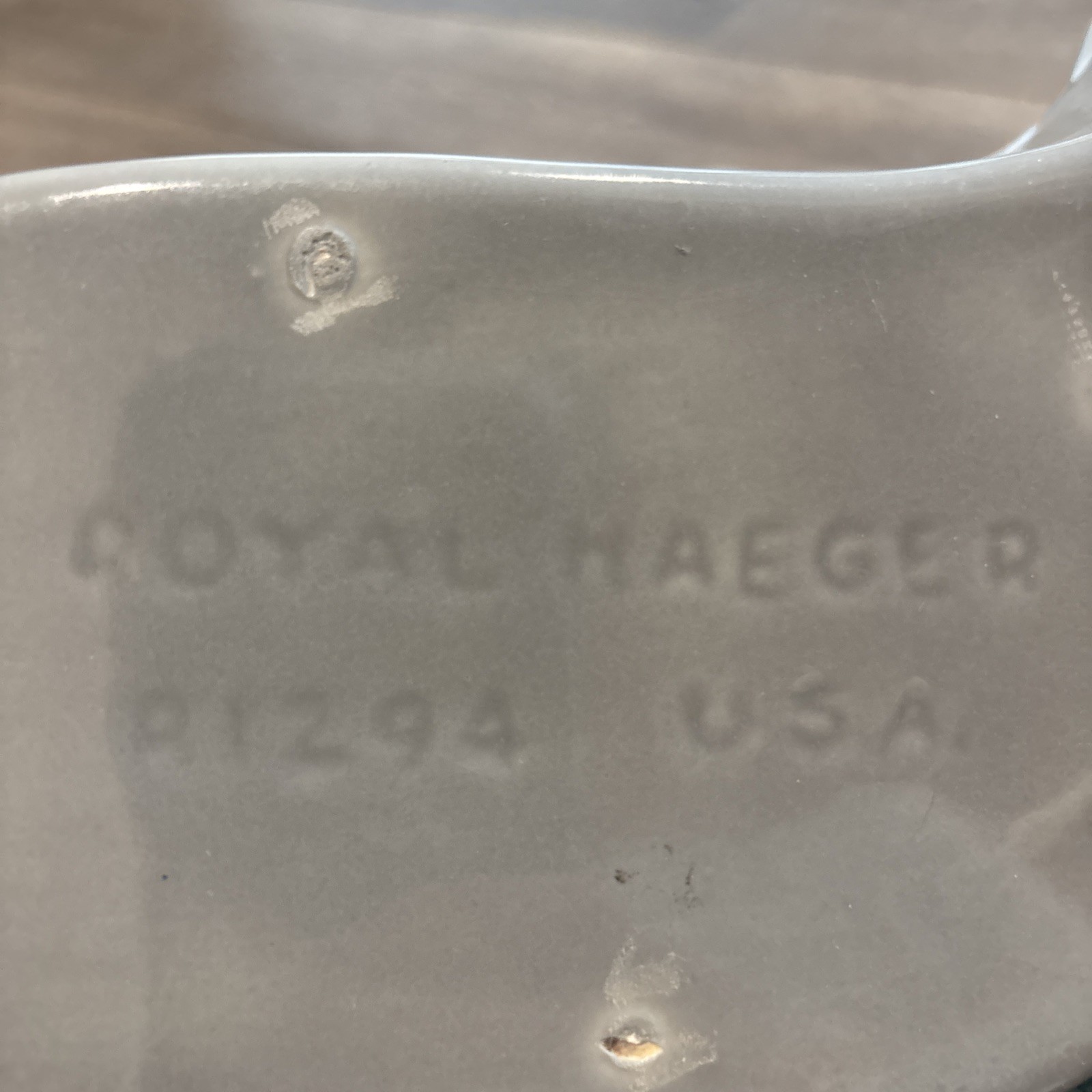 Vintage Mid Century Royal Haeger Pottery Planter Vase~ Gray w/ Green Lily