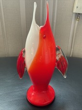 VINTAGE MURANO GLASS FISH SHAPED VASE OR ORNAMENT. RED & WHITE. HAIRLINE CRACK
