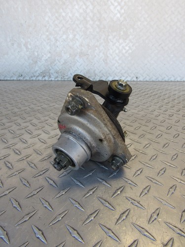 2000 00 SUZUKI LT80S LT 80 QUADSPORT FRONT RIGHT SIDE WHEEL BRAKE KNUCKLE HUB - Foto 6 di 12