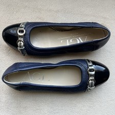 AGL Attilio Giusti Leombruni Navy Blue Ballet Flat Black Patent Cap Toe 36/5.5-6