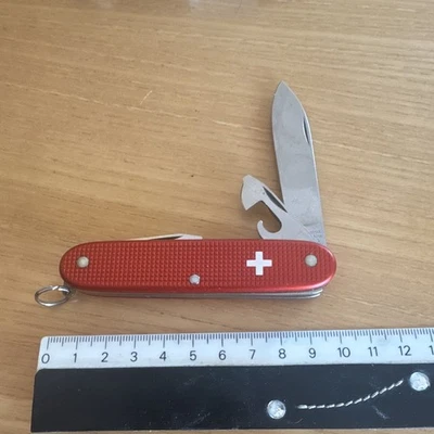 Victorinox couteau multifonctions rouge Alox - Photo 1/4