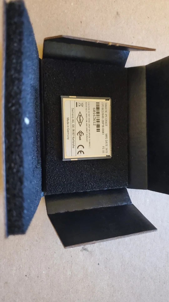 Siemens CFast memory card 30 GB for IPCs 6ES7648-2BF10-0XK1 - New Open Box - Image 3 of 3