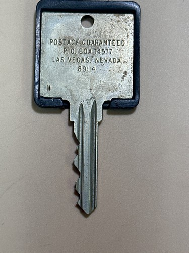 Desert Inn Hotel & Casino Motel Room Key Las Vegas Nevada #3126 RARO - Imagen 1 de 2