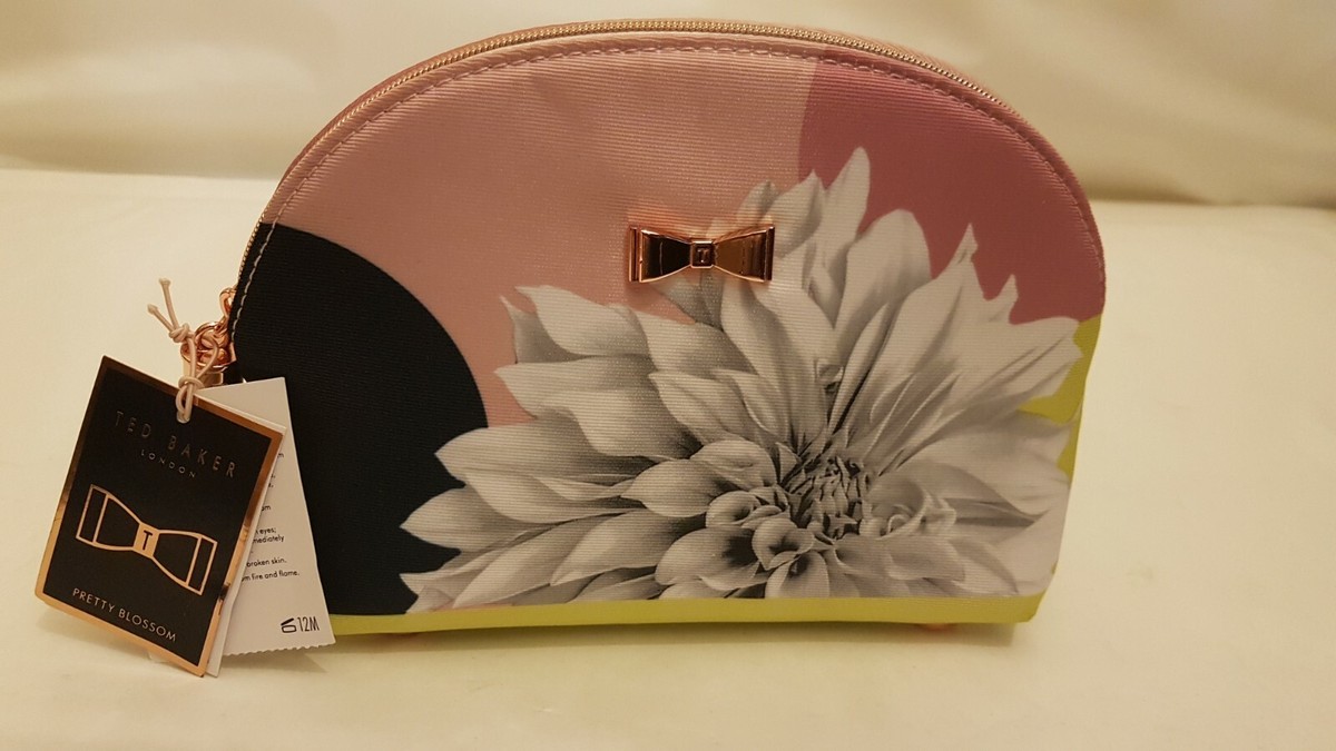 TED BAKER PRETTY BLOSSOM PEONY SMALL GIFT SET IN MAKE UP BAG NEW