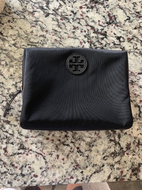 tory burch cosmetic case