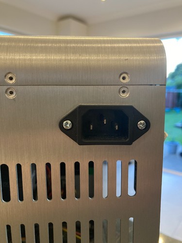 Windows 10 Pro, 64-bit OS, 32GB RAM, AMD Ryzen 3 2200G PC - Bild 8 von 20