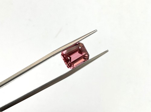 4.88 Carats Peach Pink Tourmaline octagon Faceted cut stone Top Quality Natural - Picture 8 of 8