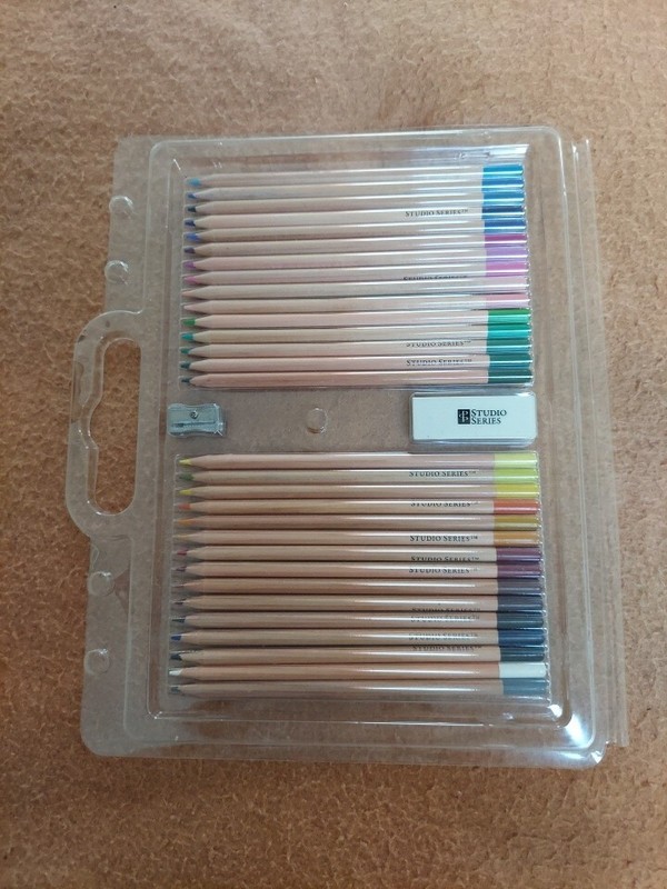 Studio series colouring pencil Beautiful Art Set Of 30