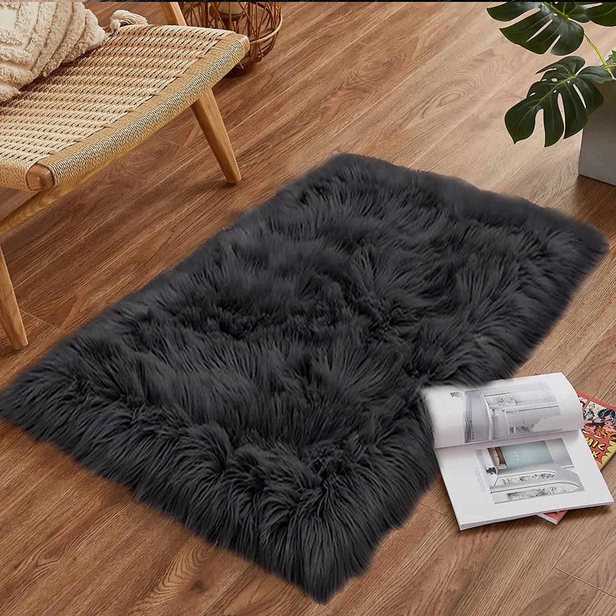 Black Fur Rug 2x3 Rug Faux Sheepskin Rug Fluffy Super Soft Small Rug for  Bedroom