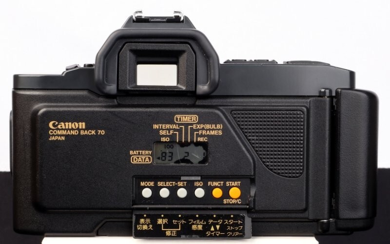 Canon T70 35mm Film Motorized SLR c/w NFD 35-70mm f/3.5-4.5 Zoom