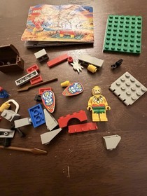 Lego Pirates Islanders Set 6236 King Kahuka's Throne 99% Complete