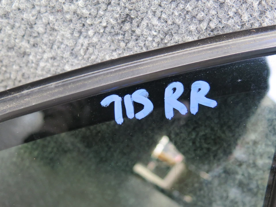 08-14 LEXUS IS250 IS350 IS-F SEDÁN CUARTO TRASERO DERECHO VENTANA CRISTAL OEM Foto 2 de 4