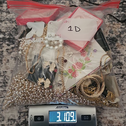 Mystery bag Vintage to New and Junk Jewelry Wearable used for Crafting