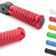 Red CNC Anti Slip Rear Footpegs M-Grip For Bonneville SE 06-16 17 18 19 20 21 22