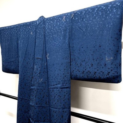 Japanischer Kimono Komon Flying Ground Raised Bamboo Leaf Plum Blossom Maple ...