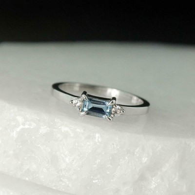 1ct Natural Emerald Blue Aquamarine Moissanite Accent Trilogy Ring Gold Plated