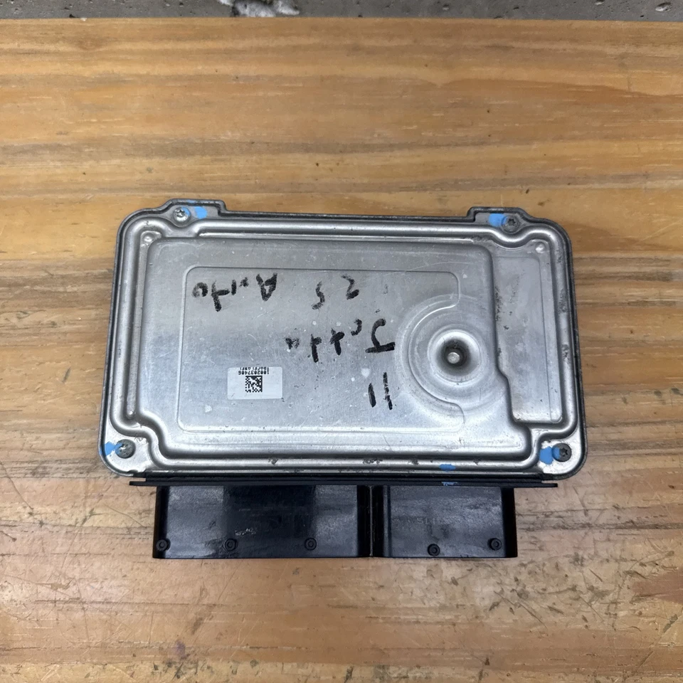 2011-2014 Volkswagen Jetta 2.5L Engine Computer 07K 906 055 A ECU Control Module - Image 3 of 3