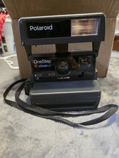 Polaroid 600 One Step Close Up Camera