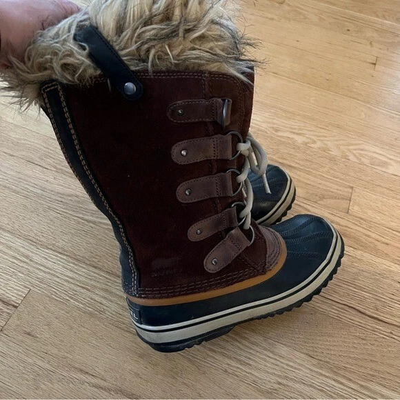 sorel joan of arctic tall waterproof winter boots