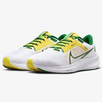 Nike Air Pegasus 40 Oregon Ducks Green White Yellow DZ5979-100 Men's Size 11.5