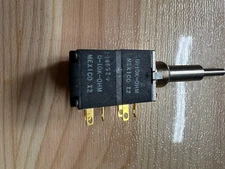 CLAROSTAT 10K Ohm Potentiometer, 29M692 Dual Gang, Dual Shaft(1/4"-1/8") , New.
