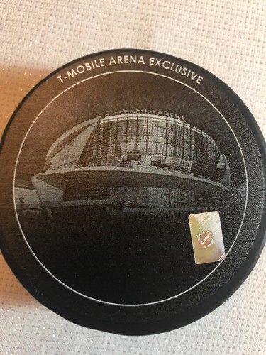 VEGAS GOLDEN KNIGHTS INAUGURAL SEASON- 4TH OF JULY PUCK T-MOBILE EXCLUSIVE 2018 - Picture 2 of 4