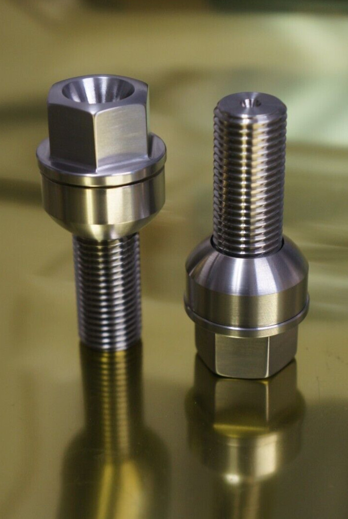 Acura NSX Honda 14x1.5 30mm Titanium Lug Bolts  20PCS