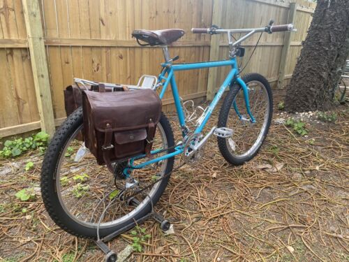 Diamondback Ascent Mountain Bike - Picture 2 of 15