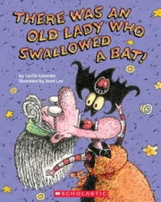 There Was an Old Lady Who Swallowed a Bat! - Paperback - GOOD
