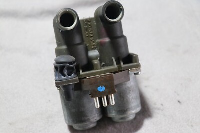 ORIGINAL Mercedes Benz W124 R129 - BOSCH Duoventil Heizungsventil 