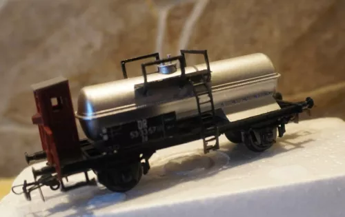 Schicht    5260/426/102     (Spur H0)    Säurekesselwagen + OVP