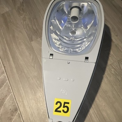 GE Lighting M-250A2 Powr/Door Luminaire Cutoff Optics 250W HPS 120/240V