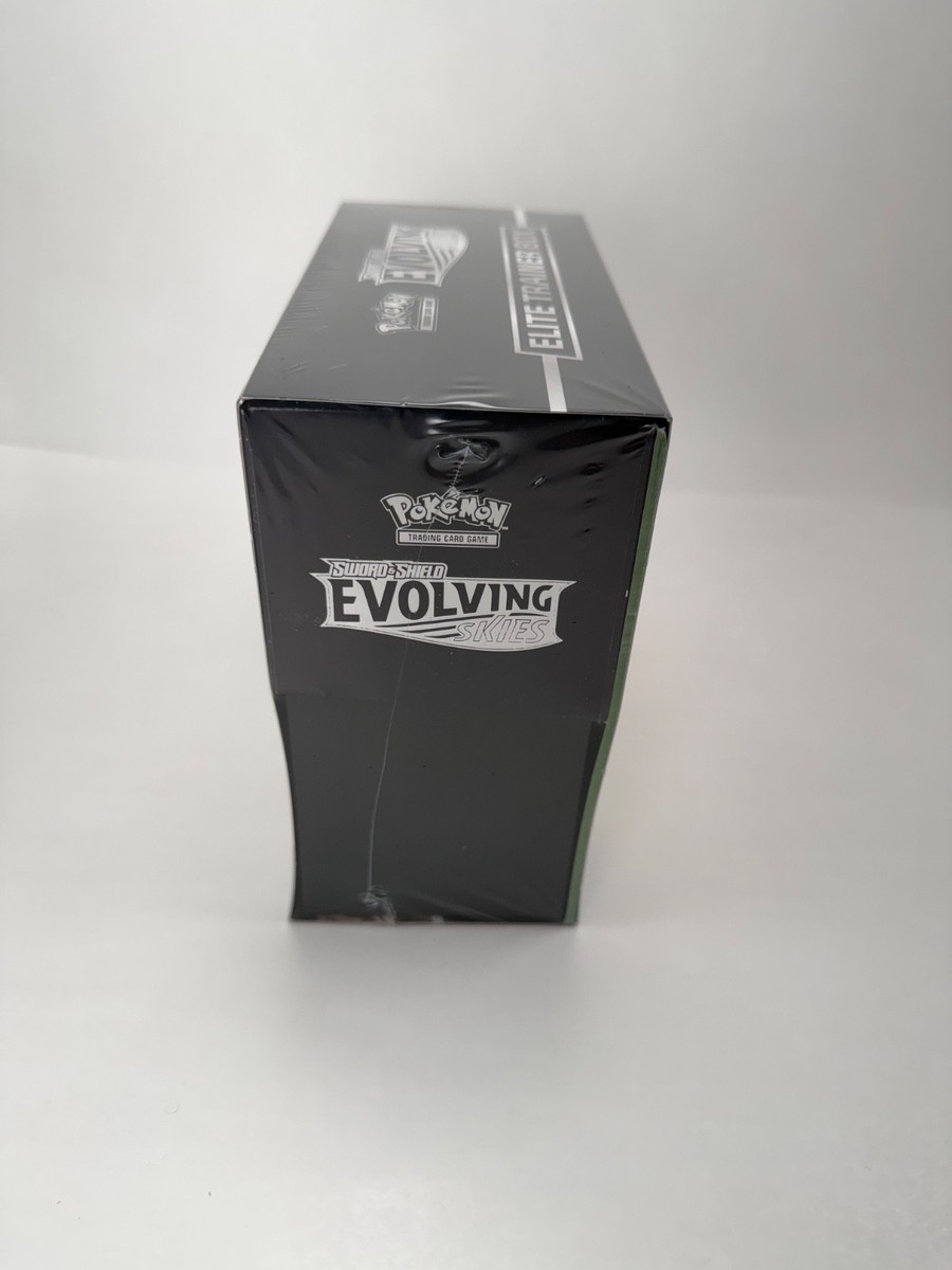 Pokémon TCG: Sword & Shield-Evolving Skies Elite Trainer Box