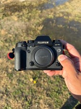 Fujifilm X Series X-T1 16.3MP Mirrorless Digital Camera black Body Only 95 new