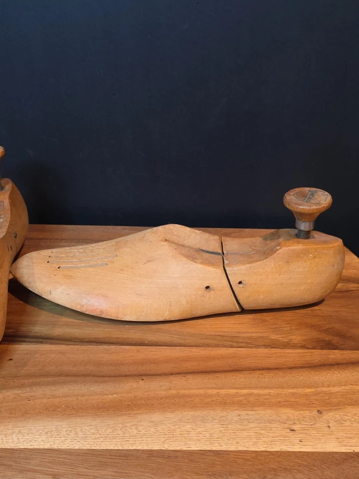 Antique Nettleton Wooden Shoe Stretchers/Trees - Image 4 of 4