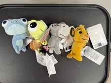 Brand New Disney Parks Plush Magnet Hands Bruni Simba Squirt Eeyore Lot of 4