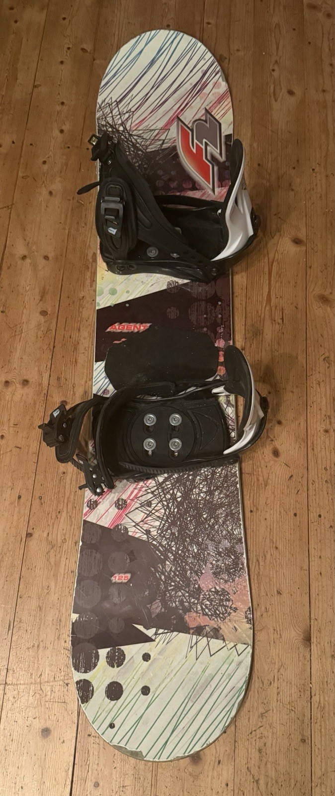 F2 Snowboard Agent 125cm mit Bindung