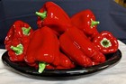 Italian Jay Wilfred Centerpiece Ceramic Platter Red Bell Peppers Andrea by Sadek — photo 2