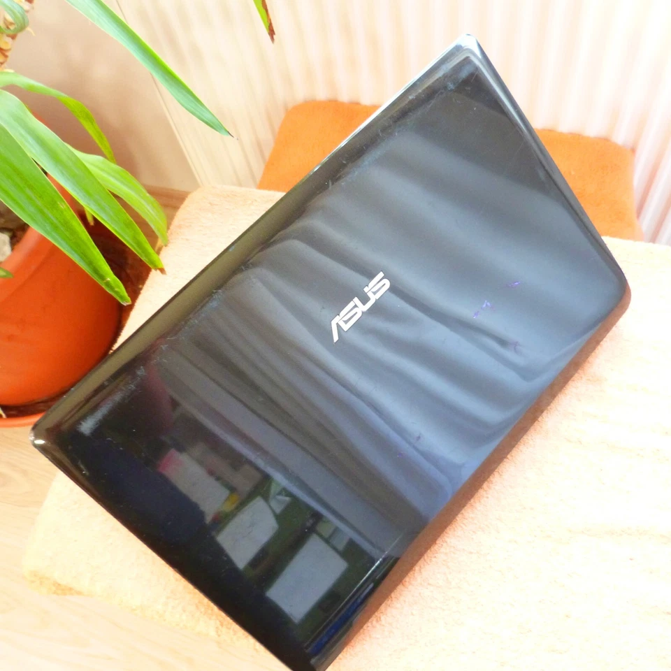 Asus X72 POWER 17 pouces RS SOUND SSD Windows 10 l 8 Go RAM NEUF HDMI USB3 QU... - Photo 3/4