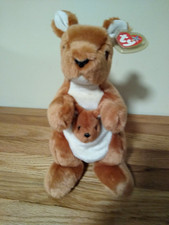 Ty Beanie Buddies "Pouch" Kangaroo  Plush Stuffed Toy   2000   (DSLRT01K)