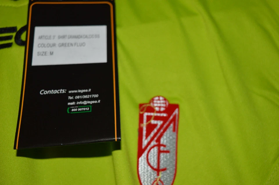 Camiseta de fútbol Granada CF 3ª verde BNWT 2012 Legea M - Imagen 2 de 4