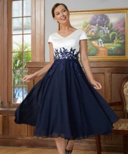 Chiffon Mother Of The Bride Dresses Cap Sleeve Appliques Zipper Back Party Gowns