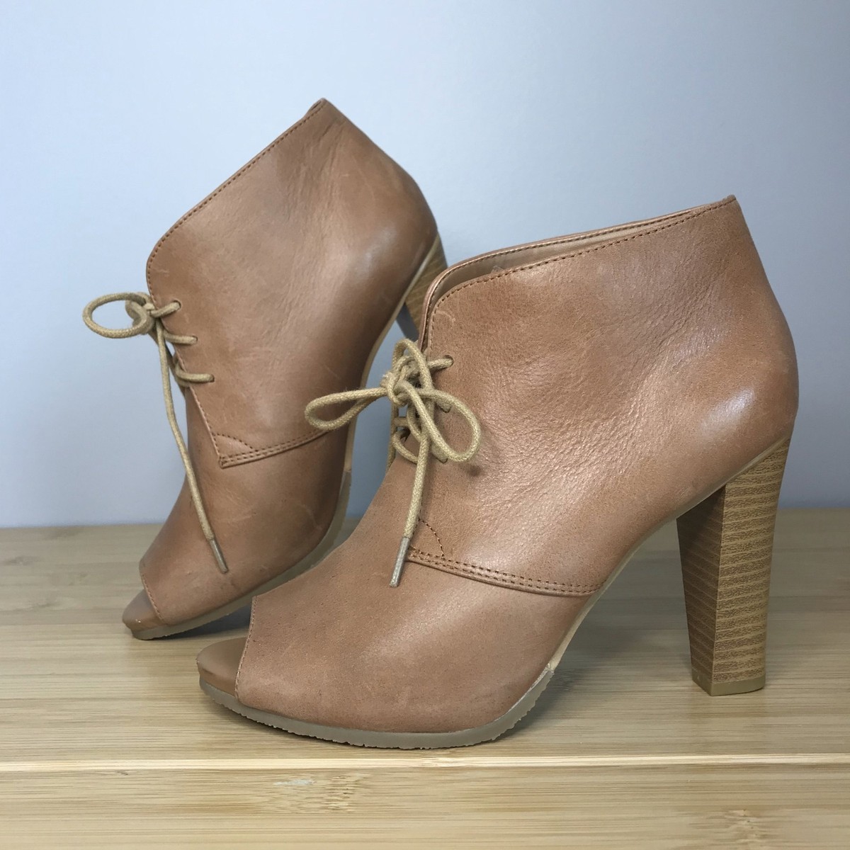 Ann Taylor LOFT Tan Genuine Leather Lace Up Peep Open Toe Heeled Booties sz 