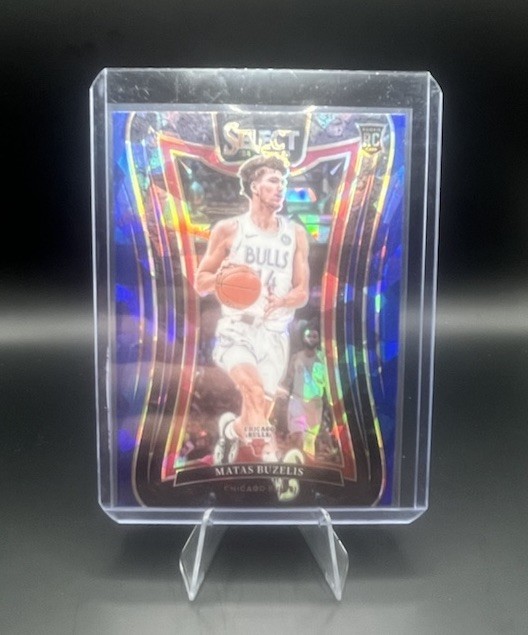 2024-25 Panini Select Matas Buzelis RC Blue Cracked Ice Prizm Mezzanine Level