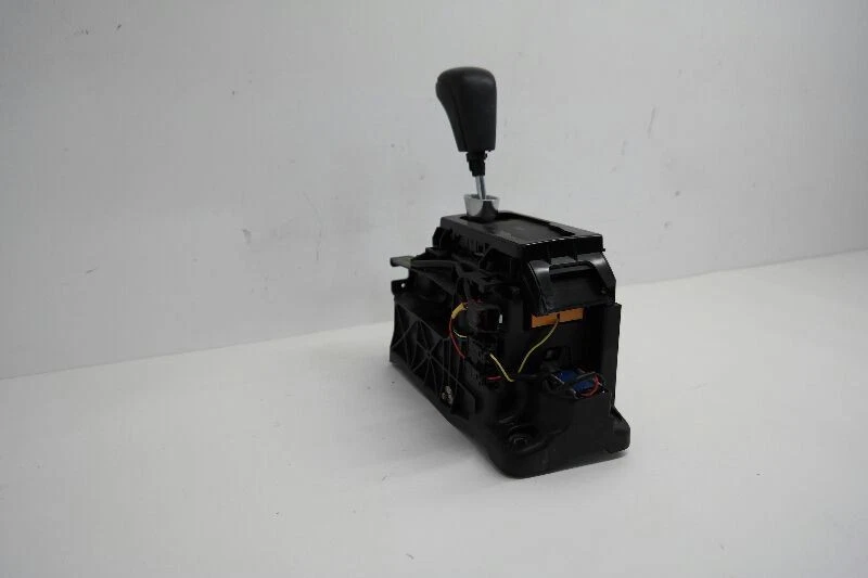 2013 Dodge Durango Citadel Transmission Shift Assembly Gear Selector Shifter - Image 2 of 4