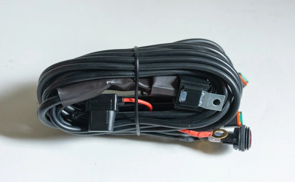 PIAA® LR-42 Heavy Duty 2-Light Quick-Disconnect Complete Wiring Kit $70 MSRP - Image 3 of 4